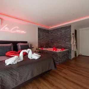 Appartement Le Cocon- Jacuzzi & Sauna Prives By Sweetdreams, Le Cannet